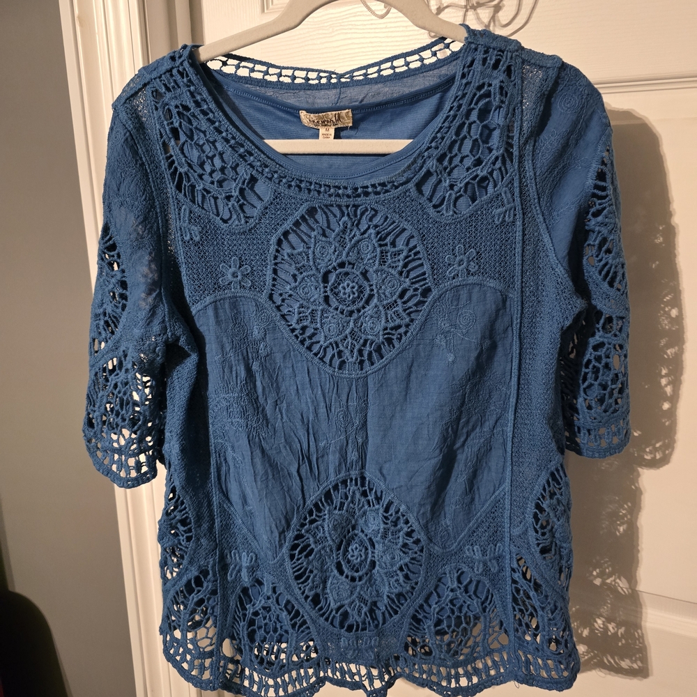 ONE WORLD Blue Crochet Lace Blouse